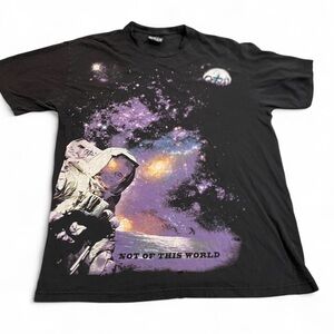 Men’s Vintage Y2K Not Of This World Astronaut Space Galaxy Shirt Jesus Size L.
